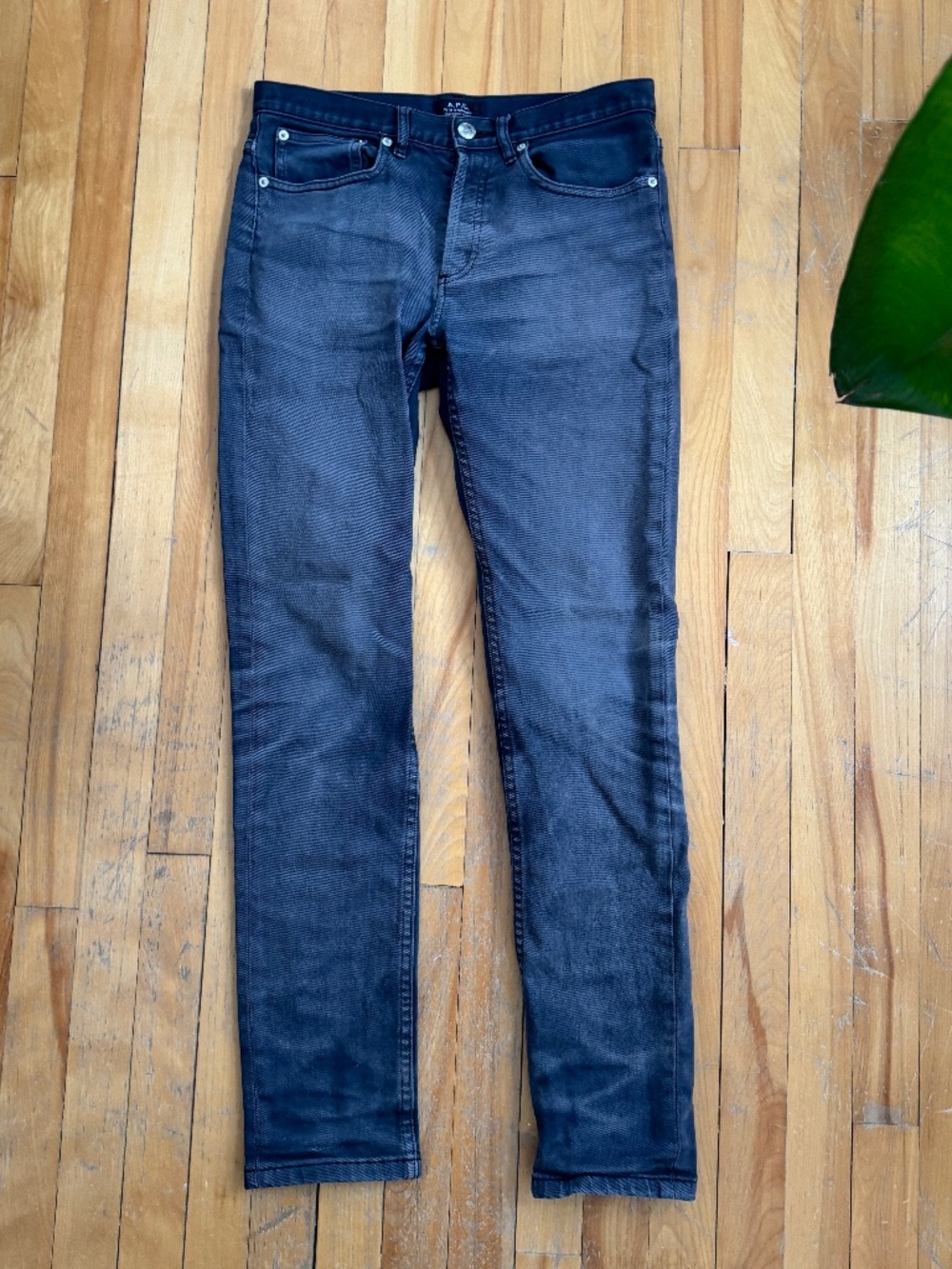 A.P.C. Petit Standard Grey Jeans – Size 29